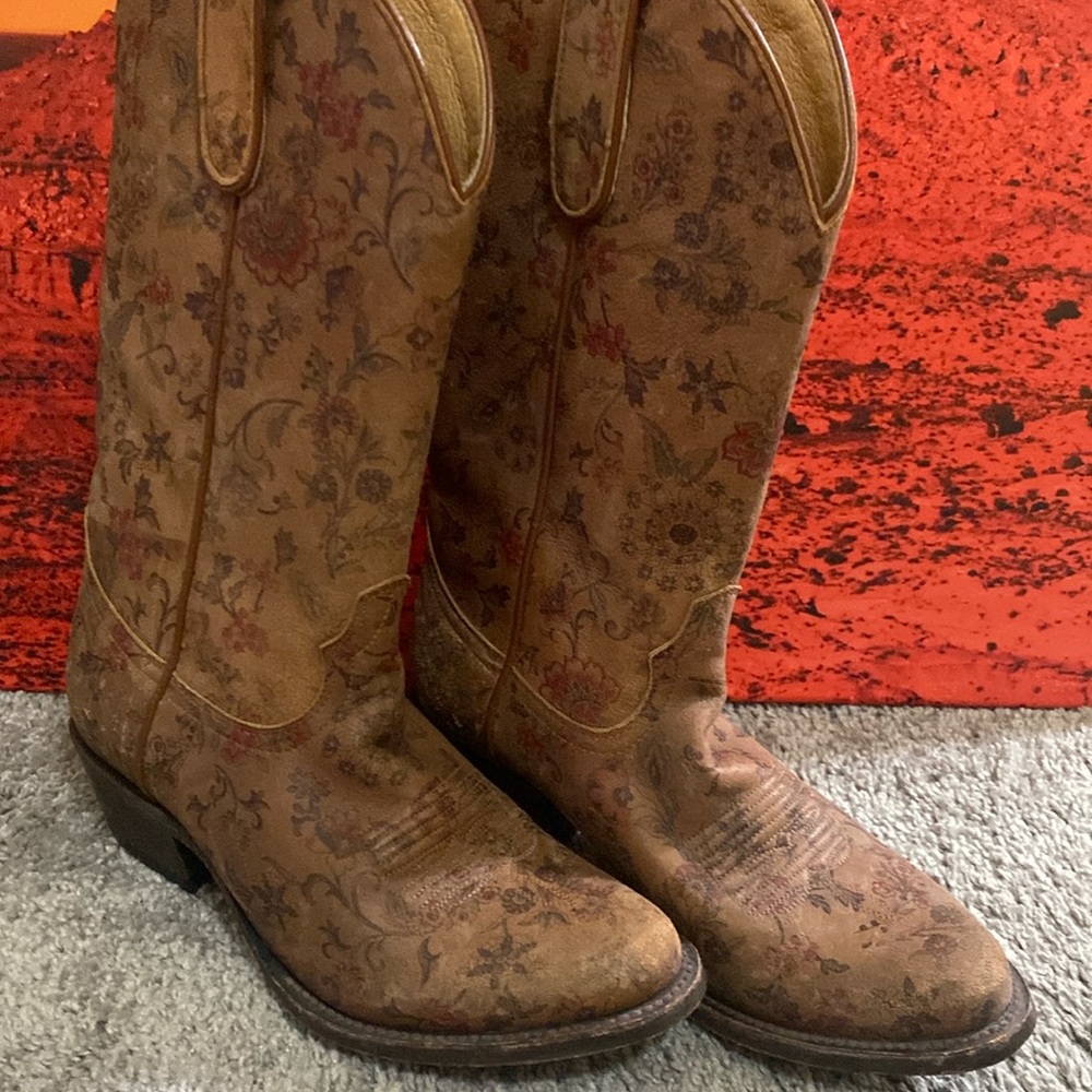 Shyanne Western Cowgirl Boots Size 6.5